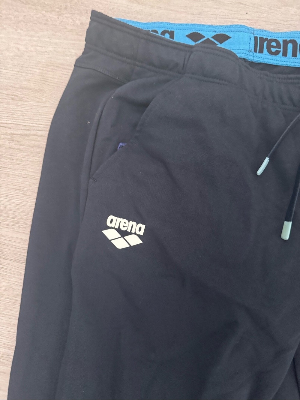 Arena Joggers - Picture 2 of 4